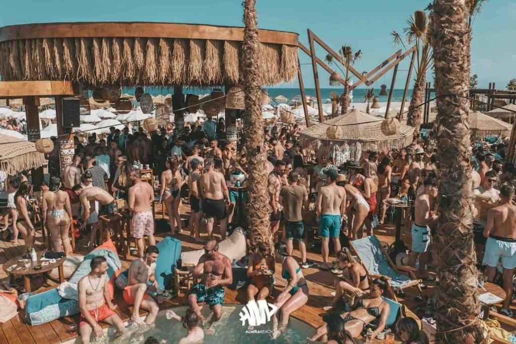 Eden Suite Paralia Εξωτερικό φωτογραφία
