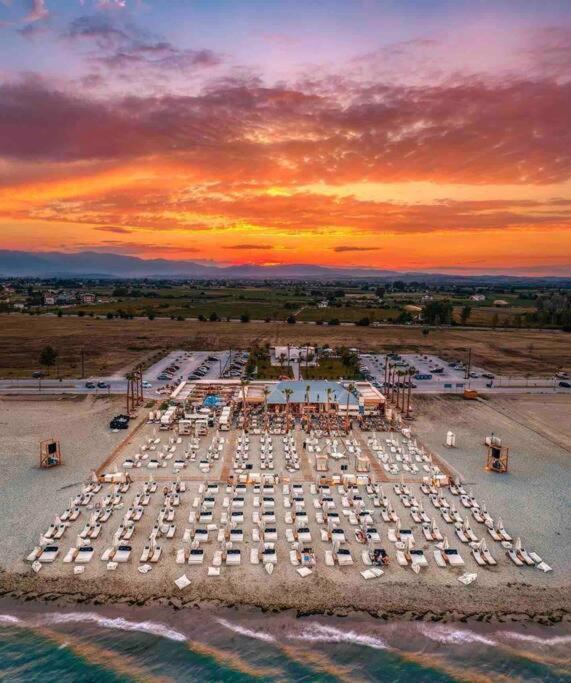 Eden Suite Paralia Εξωτερικό φωτογραφία