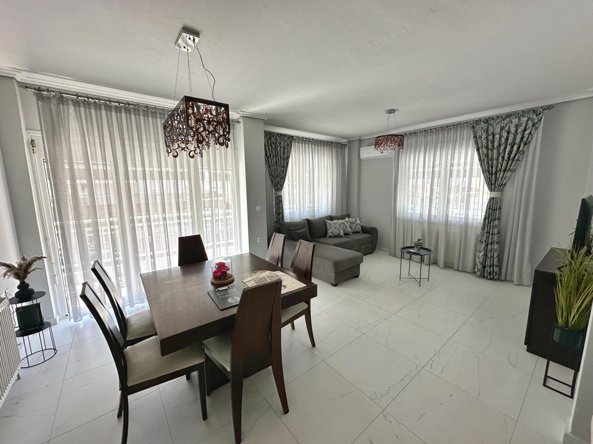 Eden Suite Paralia Εξωτερικό φωτογραφία