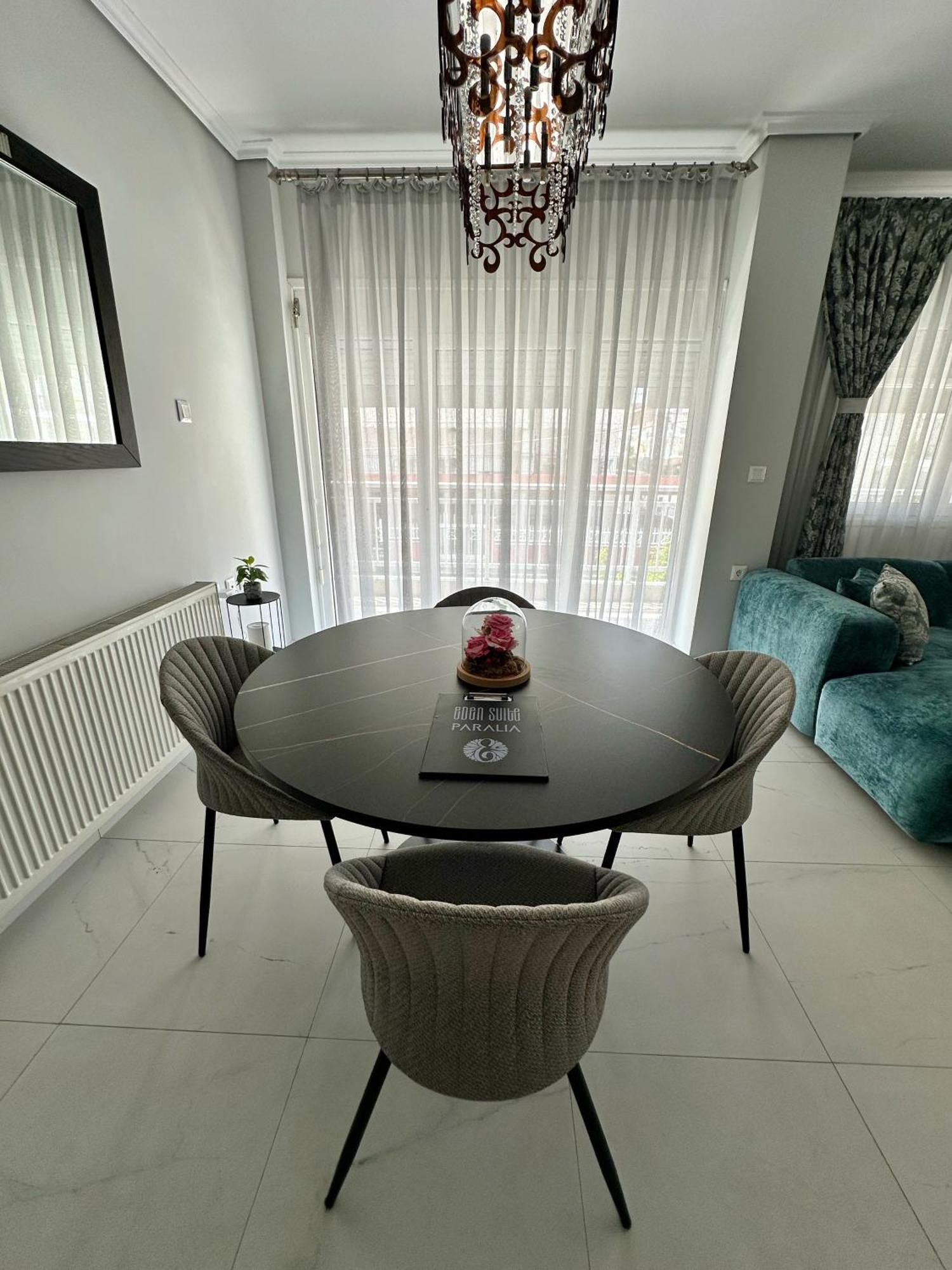 Eden Suite Paralia Εξωτερικό φωτογραφία